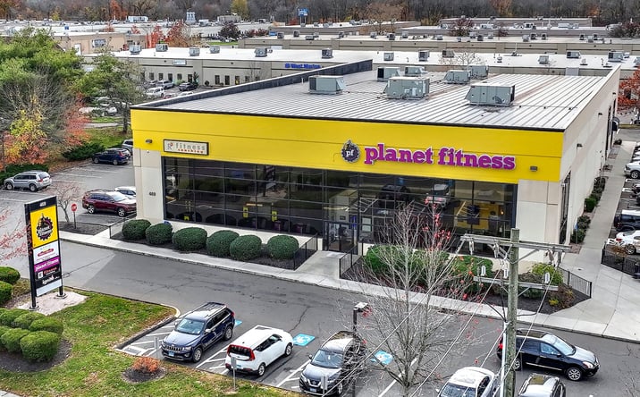 Pictures of Retail property located at 469 E Main St, Branford, CT 06405 for sales - image #1