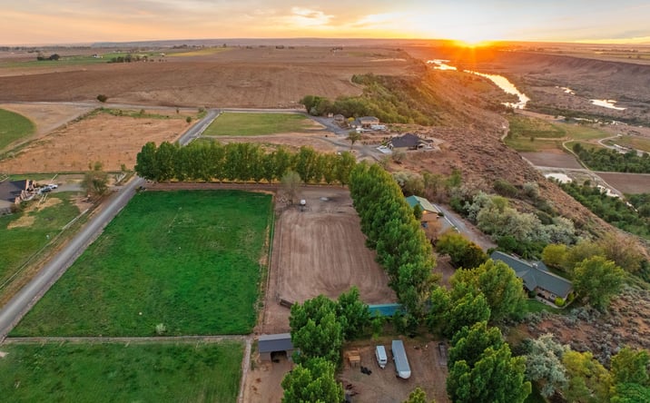 Pictures of Land property located at 1750 E 4550 N, BUHL, ID 83316-5345 for sales - image #1
