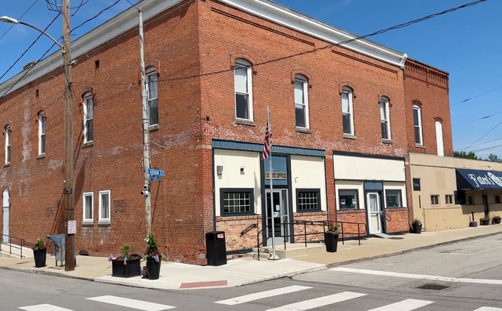Pictures of Retail property located at 105 Adrian Street, Lyons, OH 43533 for sales - image #1