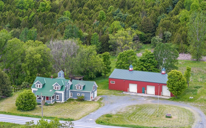 Pictures of Mixed Use property located at 654 BRISTOL RD, BRISTOL, VT 05443-9319 for sales - image #1