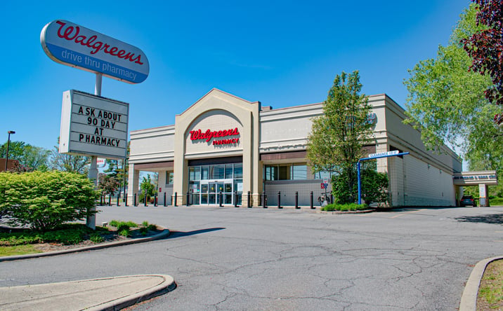 Pictures of Retail property located at 173 Fairview Avenue, Hudson, NY 12534 for sales - image #1