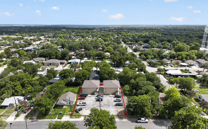 Pictures of Multifamily property located at 926 Drury Ln, San Antonio, TX 78221, 930 Drury Ln, San Antonio, TX 78221 for sales - image #1