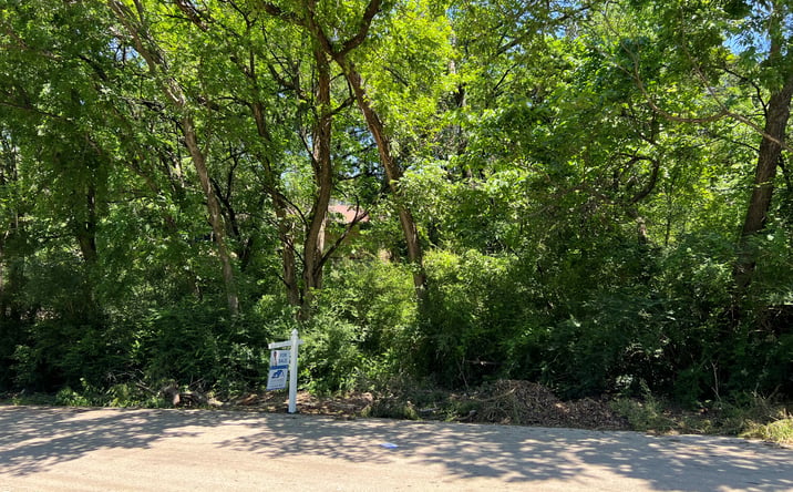 Pictures of Land property located at 5120 Moneta Lane, Dallas, TX 75236 for sales - image #1