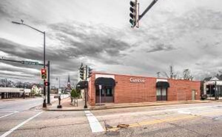 Pictures of Retail, Office, Senior Living property located at 149 Wisconsin Ave, Waukesha, WI 53186-4924 for sales - image #1