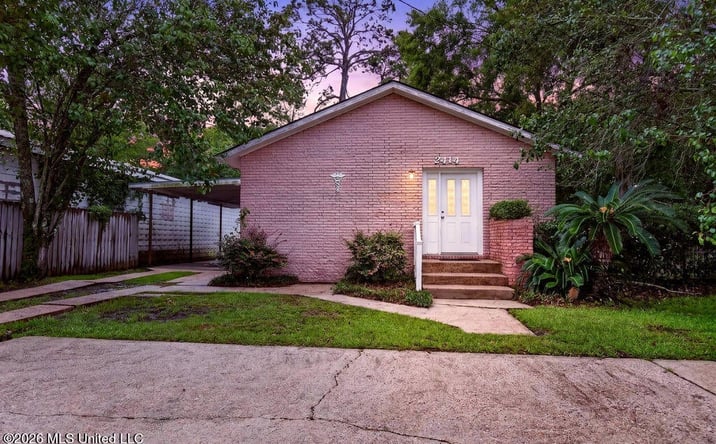 Pictures of Special Purpose property located at 2414 Ingalls Avenue, Pascagoula, MS 39567 for sales - image #1