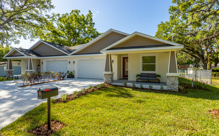 Pictures of Multifamily property located at 11421 & 11423 weldon street, seffner, FL 33584 for sales - image #1