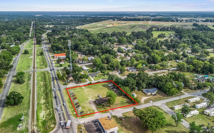 Pictures of Mixed Use property located at 6137 Southeast Hames Road, Belleview, FL 34420 for sales - image #1