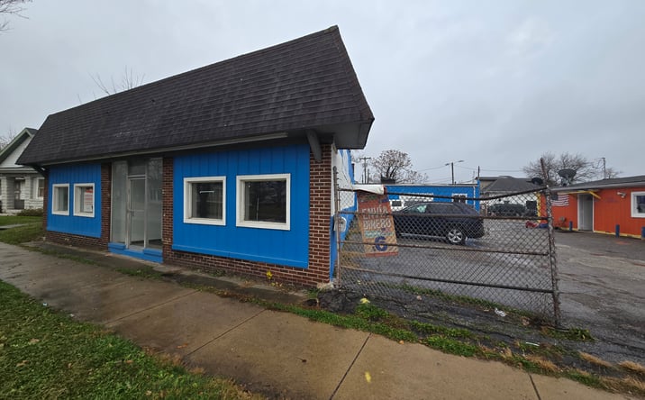 Pictures of Retail property located at 1915 Southeastern Avenue, Indianapolis, IN 46201 for sales - image #1