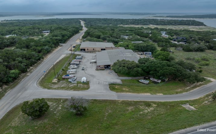 Pictures of Retail property located at 151 Old Hancock Rd, Canyon Lake, TX 78133 for sales - image #1