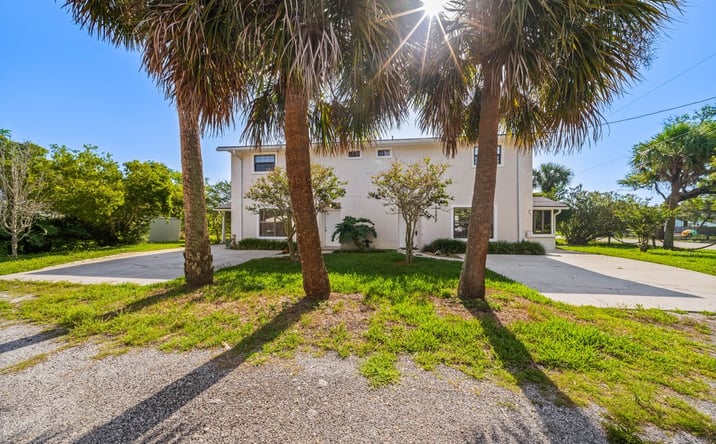 Pictures of Multifamily property located at 1175 FIFTH ST S, JACKSONVILLE BEACH, FL 32250 for sales - image #1