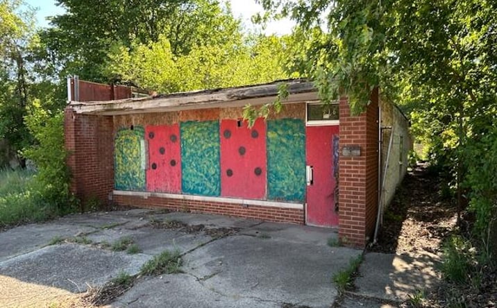 Pictures of Business for Sale property located at 912-18 Aetna Street, Gary, IN 46403 for sales - image #1