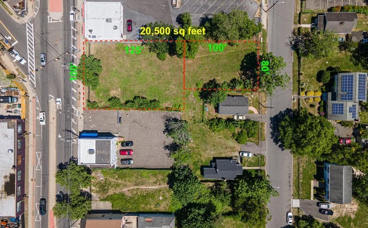 Pictures of Land property located at 1523 Straight Path, Wyandanch, NY 11798 for sales - image #1