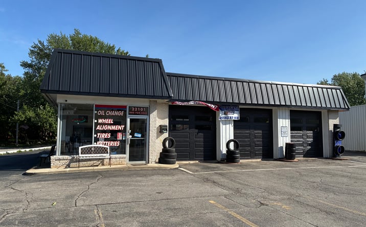 Pictures of Retail property located at 22101 Lorain Road, Fairview Park, OH 44126 for sales - image #1