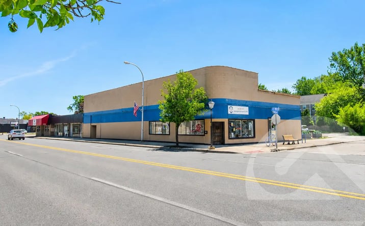 Pictures of Retail property located at 3961-3995 W. 12 Mile Rd, Berkley, MI 48072 for sales - image #1