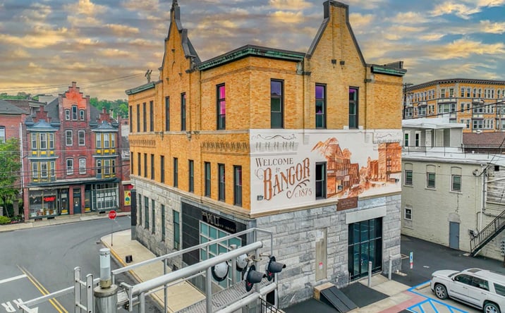 Pictures of Retail, Multifamily property located at 29 South Main Street, Bangor, PA 18013 for sales - image #1