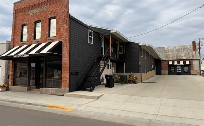 Pictures of Retail, Office, Mixed Use property located at 111 E GROVE ST, CALEDONIA, MN 55921 for sales - image #1