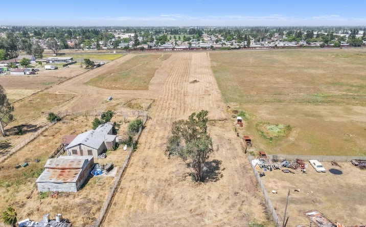 Pictures of Multifamily, Land property located at 8645 Carlisle Ave B, Sacramento, CA 95828 for sales - image #1