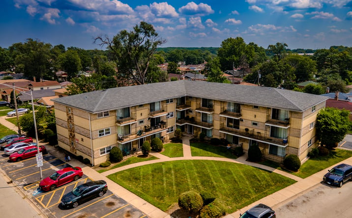 Pictures of Multifamily property located at 1025-1029 W Vermont Ave, Calumet Park, IL 60827 for sales - image #1