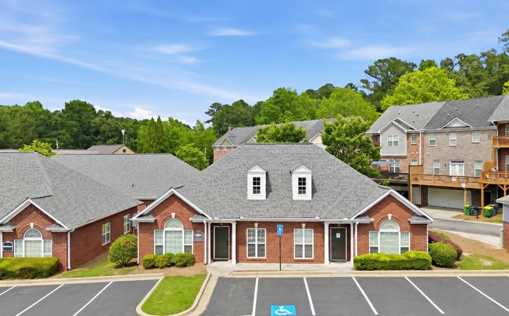 Pictures of Multifamily, Office property located at 213 River Park North Drive, Woodstock, GA 30188 for sales - image #1