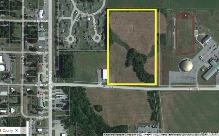 Pictures of Land property located at 210 E Date Street, Okemah, OK 74859 for sales - image #1