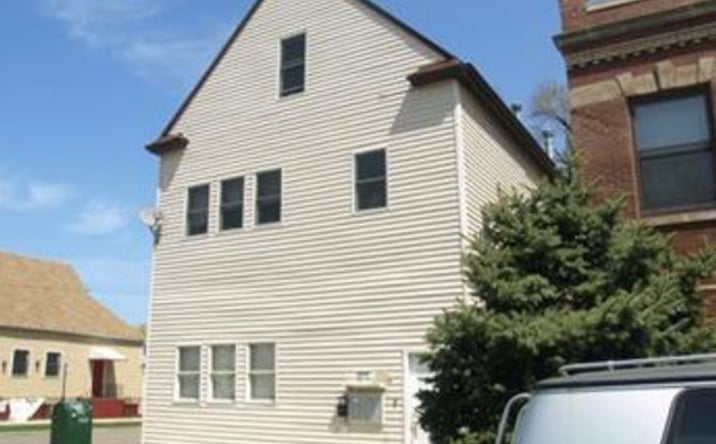 Pictures of Multifamily property located at 3859 N Whipple Street, Chicago, IL 60618 for sales - image #1