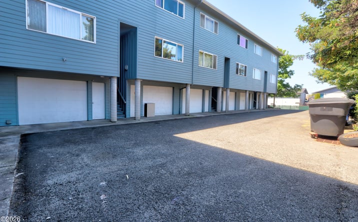 Pictures of Mixed Use property located at 213 NE 7th Street, Newport, OR 97365 for sales - image #1