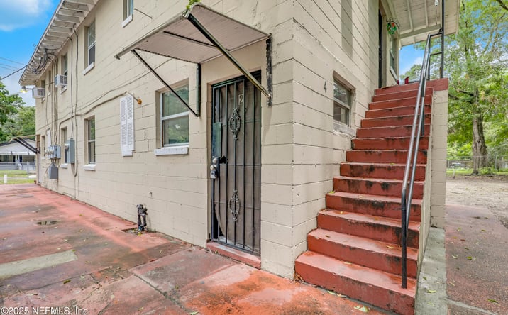 Pictures of Multifamily, Land property located at 1530 W 21ST Street, Jacksonville, FL 32209 for sales - image #1