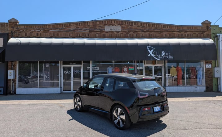 Pictures of Retail, Office, Industrial property located at 4342 Division Avenue S, Grand Rapids, MI 49548 for sales - image #1
