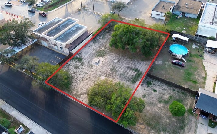 Pictures of Land property located at 1115 S 12th Avenue, Edinburg, TX 78539 for sales - image #1