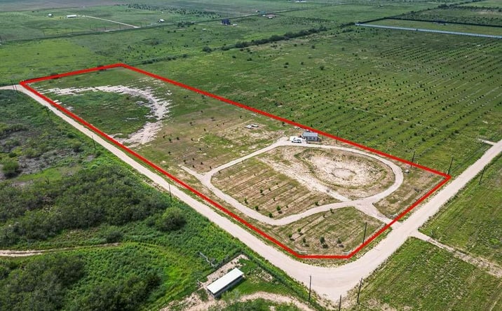 Pictures of Land property located at n/a Harding Avenue, Edinburg, TX 78539 for sales - image #1