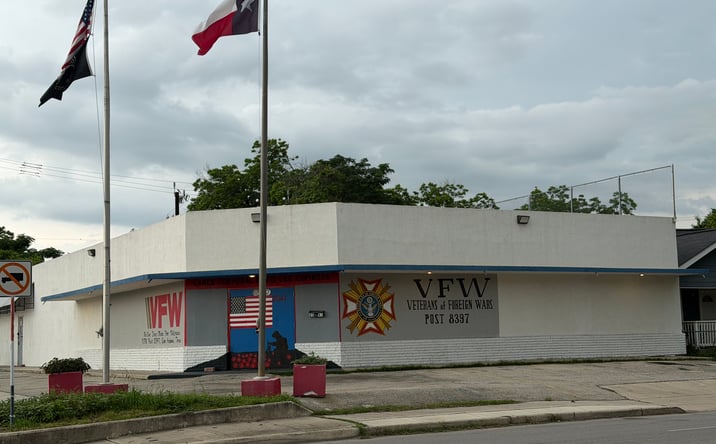 Pictures of Retail, Office, Special Purpose property located at 2541 W SOUTHCROSS BLVD, SAN ANTONIO, TX 78211 for sales - image #1