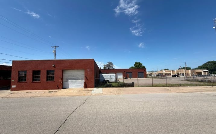Pictures of Industrial property located at 130 East Olive Avenue, El Dorado, KS 67042 for sales - image #1