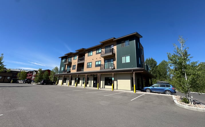Pictures of Retail, Multifamily property located at 700 Red Table Drive, Gypsum, CO 81637 for sales - image #1