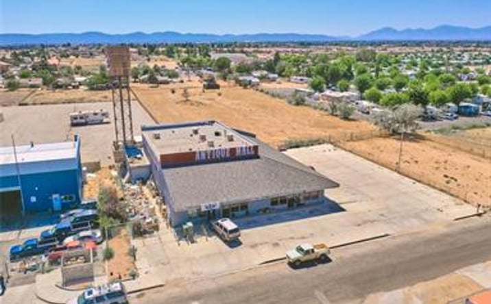 Pictures of Retail property located at 16937 Walnut St, Hesperia, CA 92345 for sales - image #1