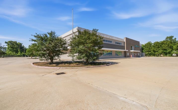 Pictures of Special Purpose property located at 28519 Sweetgum Road, Magnolia, TX 77354 for sales - image #1