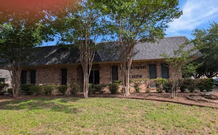 Pictures of Retail property located at 1901 Austin Avenue, Waco, TX 76701 for sales - image #1