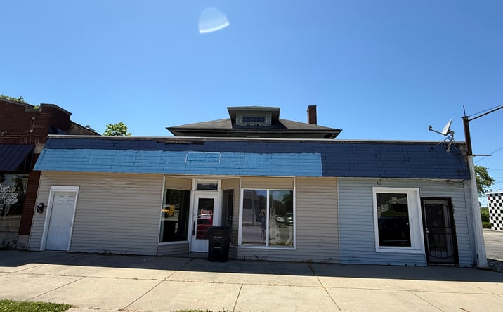 Pictures of Retail, Mixed Use, Special Purpose property located at 2029 S MICHIGAN ST, SOUTH BEND, IN 46613-2326 for sales - image #1