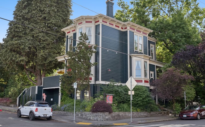 Pictures of Retail, Office property located at 1708 SW COLUMBIA ST, PORTLAND, OR 97201-2539 for sales - image #1