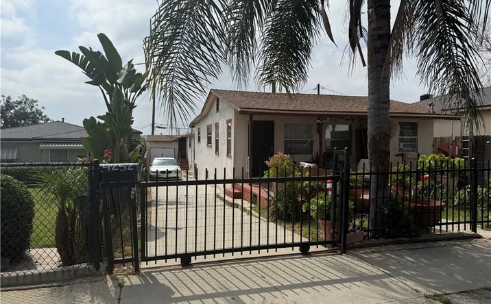 Pictures of Multifamily property located at 4252 Blanchard, East Los Angeles, CA 90063 for sales - image #1