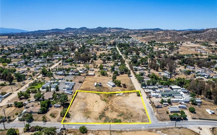Pictures of Land property located at Hawthorne, Menifee, CA 92584 for sales - image #1