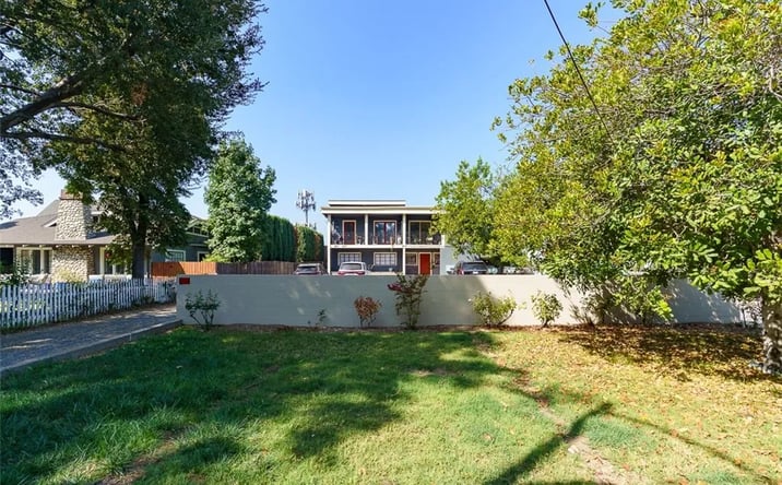 Pictures of Multifamily property located at 425 N Raymond Avenue, Pasadena, CA 91103 for sales - image #1