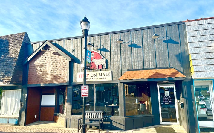 Pictures of Retail property located at 709 Main Street Northwest, Elk River, MN 55330 for sales - image #1