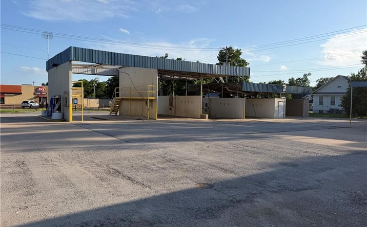 Pictures of Business for Sale, Special Purpose property located at 1401 N Penn Avenue, Independence, KS 67301 for sales - image #1