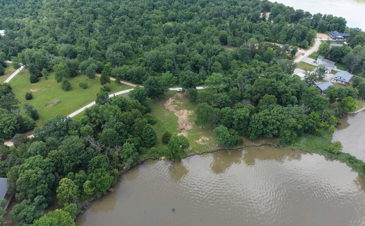 Pictures of Land property located at lot 6 Emerald Hills Phase 4, Camdenton, MO 65020 for sales - image #1