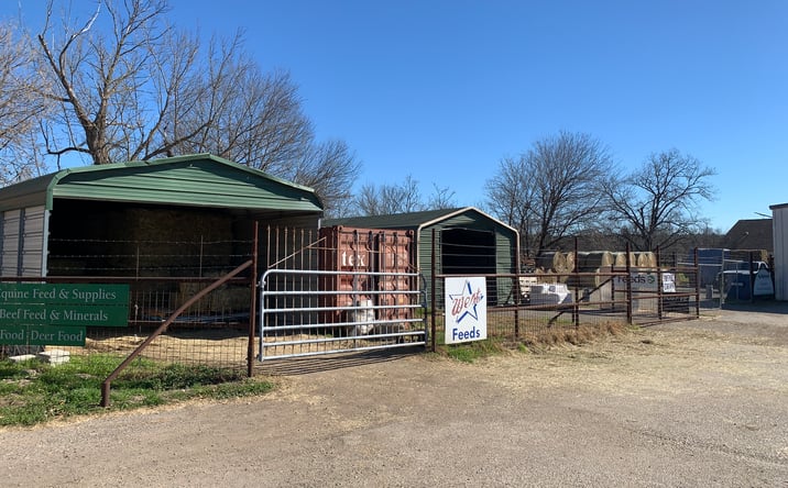 Pictures of Land property located at 1401 Chestnut Street, Bastrop, TX 78602 for sales - image #1