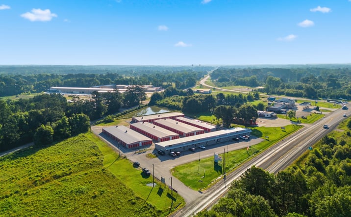 Pictures of Retail, Self Storage property located at 23226 TEXAS 321, CLEVELAND, TX 77327 for sales - image #1