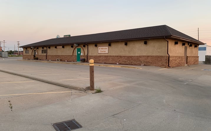 Pictures of Retail, Business for Sale property located at 2453 33rd Avenue, Columbus, NE 68601 for sales - image #1