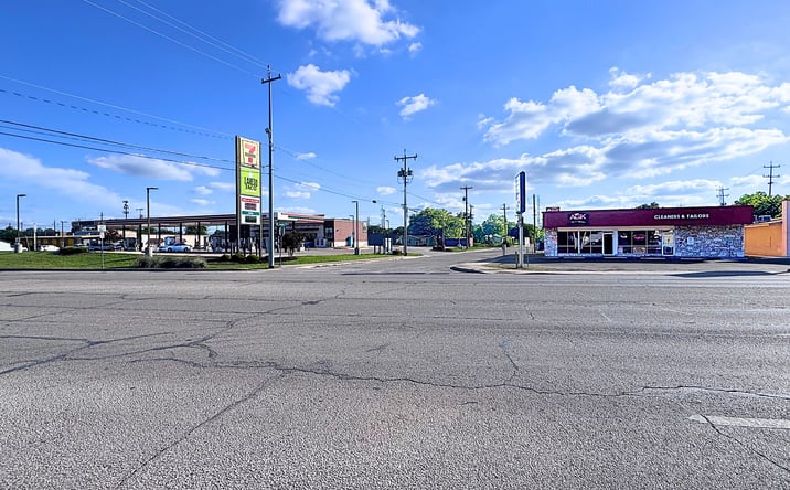 Pictures of Retail, Mixed Use, Business for Sale property located at 609 PAT BOOKER RD, UNIVERSAL CITY, TX 78148-4435 for sales - image #1