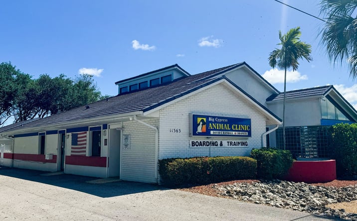 Pictures of Retail, Special Purpose, Business for Sale property located at 11363 TAMIAMI TRL E NAPLES FL 34113-7703, NAPLES, FL 34113-7703 for sales - image #1