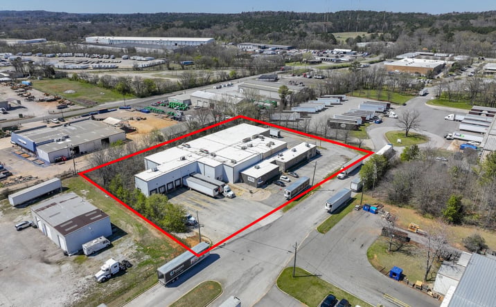 Pictures of Industrial property located at 1421 Robinwood Cir, Birmingham, AL 35217 for sales - image #1